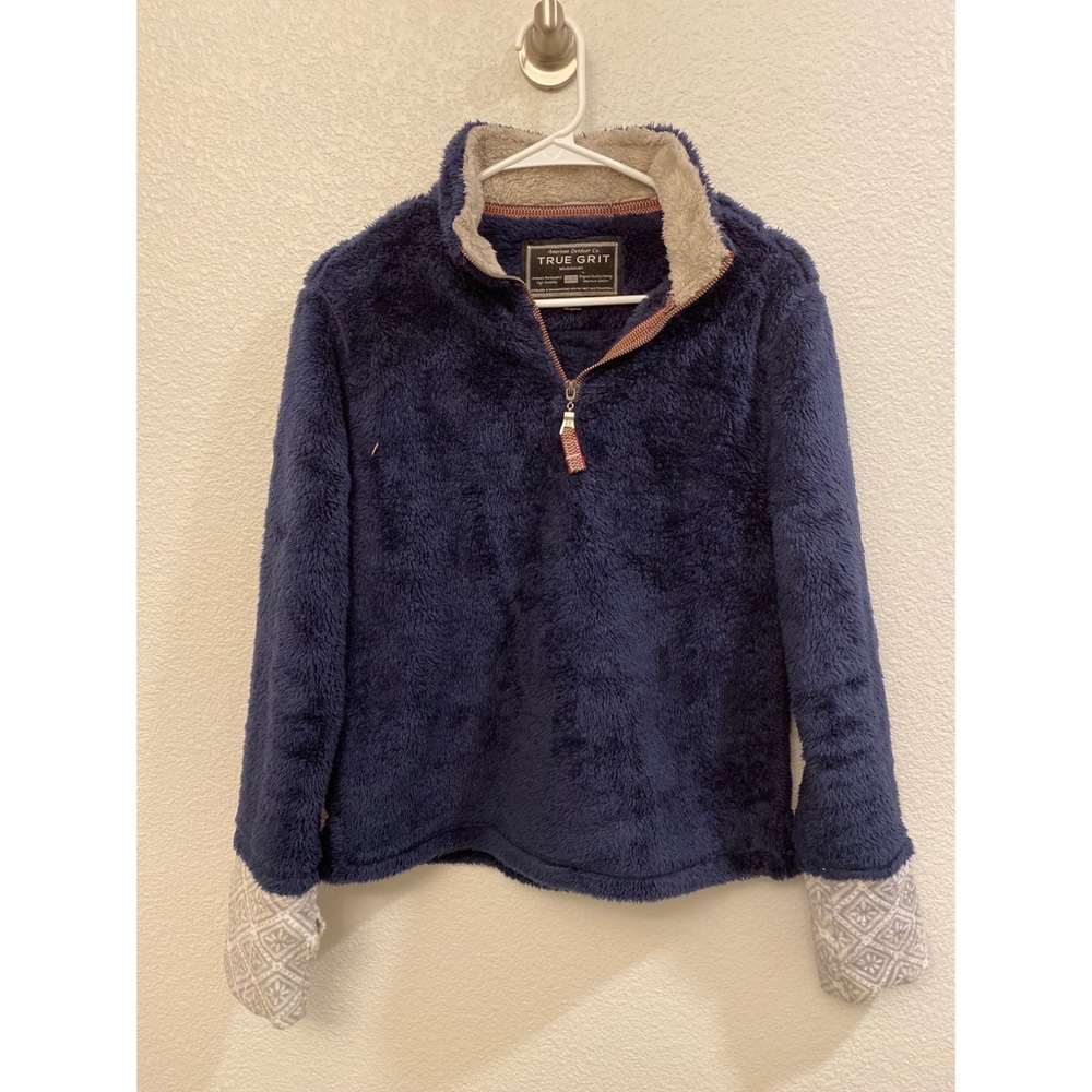 Medium True Grit Pullover